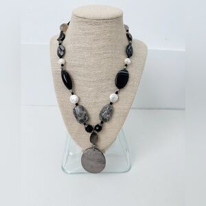 NWT Genuine Jasper, Pearl, Agate, Black Onyx & Abalone Necklace Pendant Gray